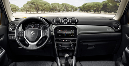 Suzuki Vitara Instrumentbord 1